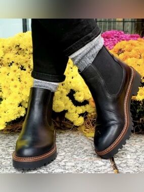 Women's Black Leather Chelsea Boots with Lug Sole, Brand New No Box